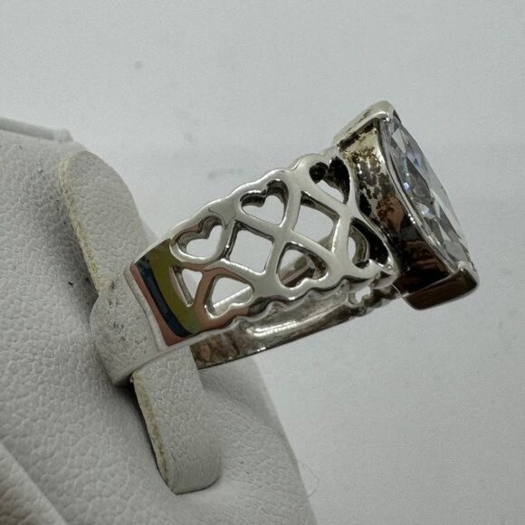 Sterling Silver Diamonique Ring size 9 Cut Out Heart Sides Marquis Cut .925 CZ - Picture 4 of 9